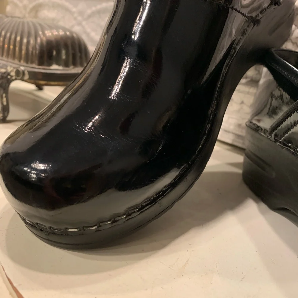 COPY - Black patent leather Sanita clogs size 38 - Picture 3 of 7
